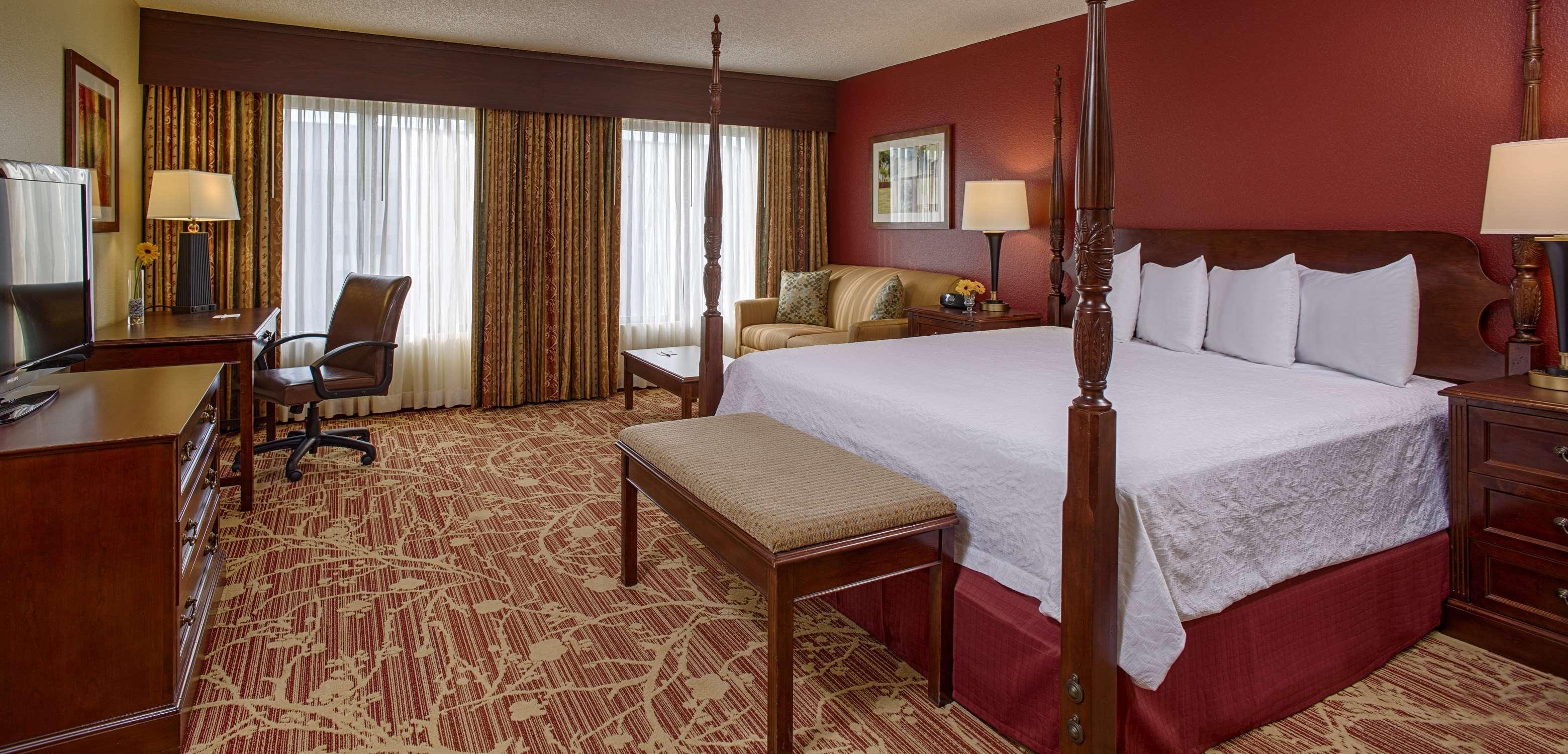 Hampton Inn & Suites Legacy Park-Frisco Dış mekan fotoğraf