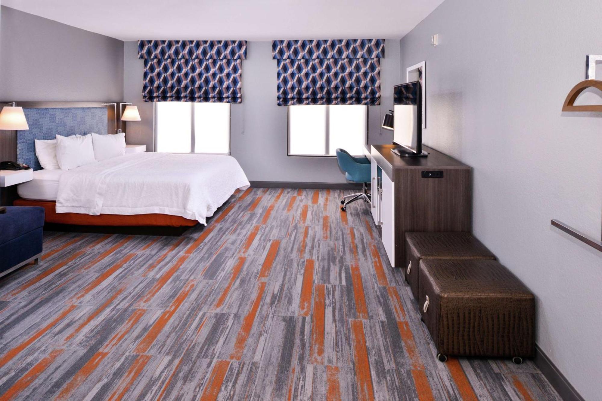 Hampton Inn & Suites Legacy Park-Frisco Dış mekan fotoğraf