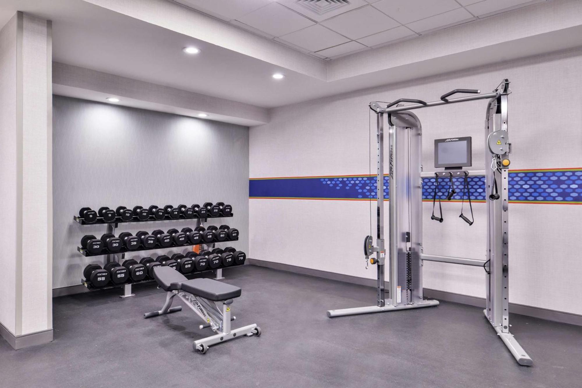 Hampton Inn & Suites Legacy Park-Frisco Dış mekan fotoğraf