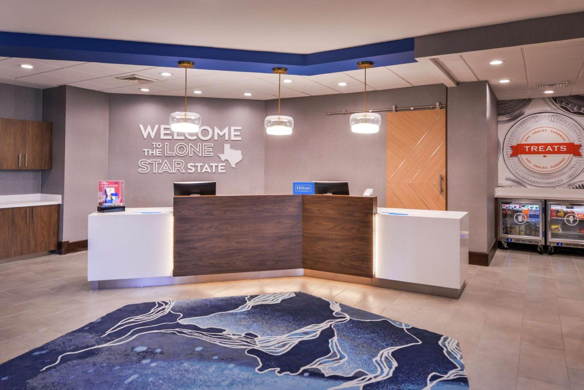 Hampton Inn & Suites Legacy Park-Frisco Dış mekan fotoğraf