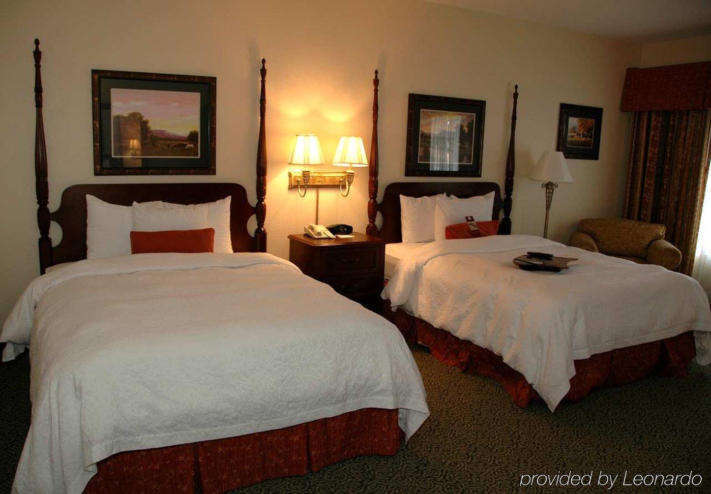 Hampton Inn & Suites Legacy Park-Frisco Oda fotoğraf